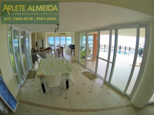Imagem 8 de 15 de Casa No Bairro Araça Em Porto Belo Sc - 800