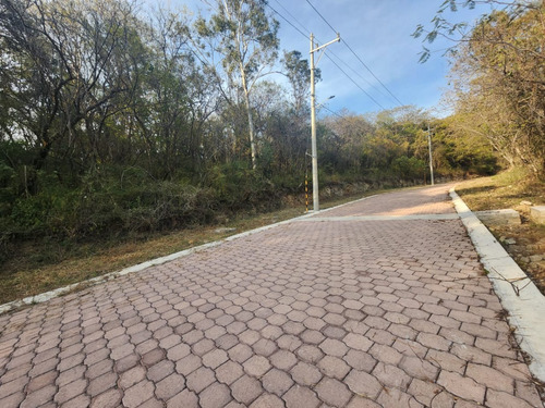 Venta Lote Gladiola 34 Cerca De Acceso Con Vistas Panorámicas Y Todos Los Servicios Inlcuyendo Proyecto En Fracc Rancho San Diego Ixtapan De La Sal Edomex