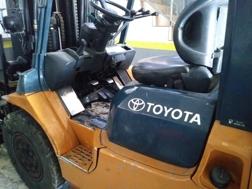 Toyota Autoelevador 4.5t Diesel 2005