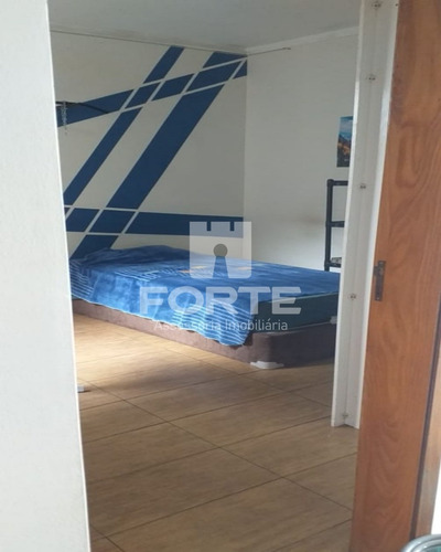 Imagem 12 de 30 de Linda Casa Terrea, Espaçosa, Confortável E Fino Acabamento Em Condomínio Fechado E Segurança 24 Horas. - Ca00146 - 69567613