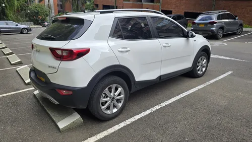 Kia Stonic 1.0 Desire Mt