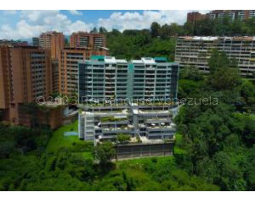  #24-7400  Bonito Apartamento En Las Esmeraldas 