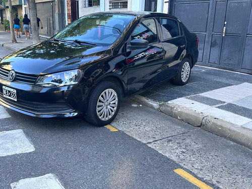 Volkswagen Voyage 1.6 Comfortline 101cv