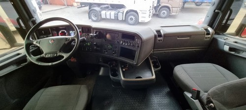 Imagem 10 de 15 de Scania R440 6x2 2015/15 846351km (r450, R420) (3490)
