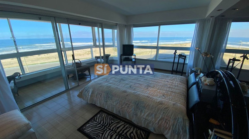 Imagen 14 de 30 de Apartamento En Playa Brava A La Venta