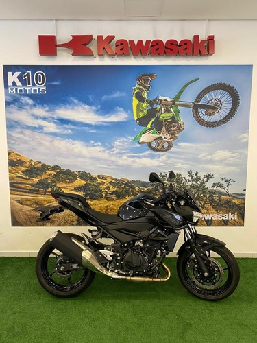 Z400 Preta 2021 - Preção