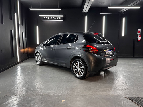 Peugeot 208 1.6 FELINE TIPTRONIC 5P L17