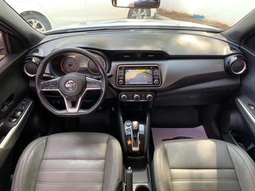 Nissan Kicks 1.6 16V FLEXSTART SV 4P XTRONIC