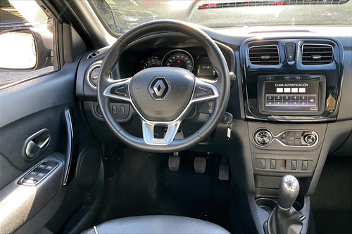 Renault Logan 4P INTENS L4/1.6 MAN