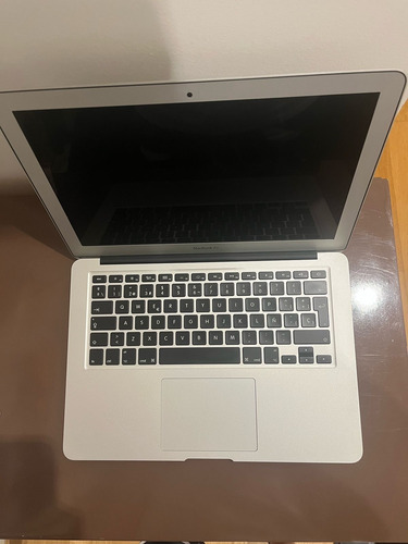 Apple Macbook Air 13 Como Nueva (Usado)