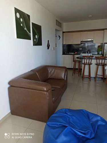 Imagen 3 de 14 de Apartamento Vacacional Caraballeda Frente A La Playa 0424-2821635