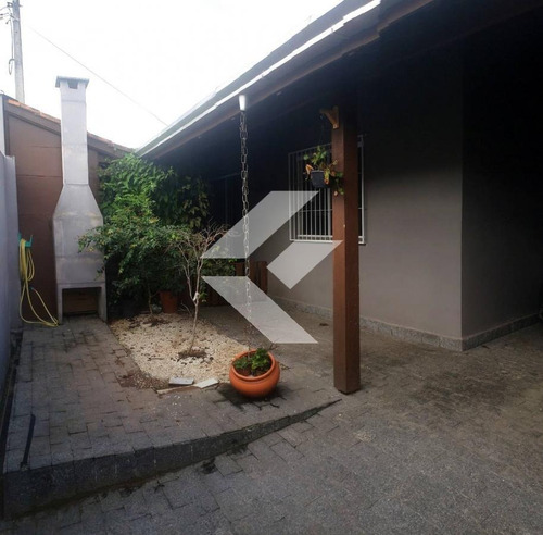 Imagem 7 de 9 de Casa 2 Dormitórios Santa Regina - 307983