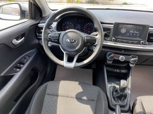 Imagen 13 de 14 de Kia Rio 2020 1.6 Lx Sedan At