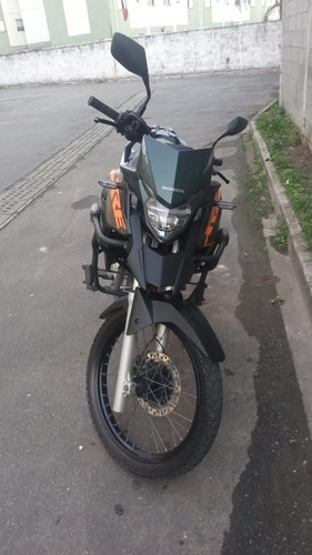 Imagem 1 de 2 de Honda Xre 300