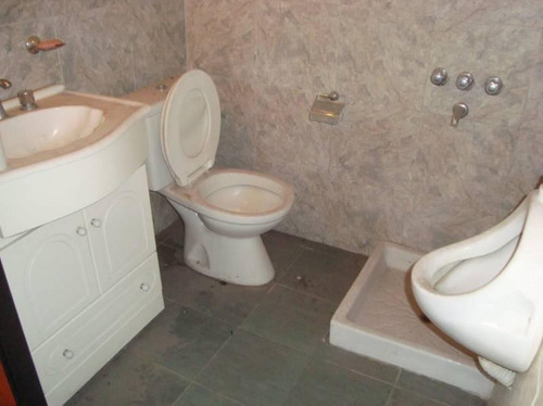 Imagen 15 de 19 de Lote De 650 M2 Con Casa A Reciclar 5 Ambientes - Venta - Ituzaingo Norte - Permuta