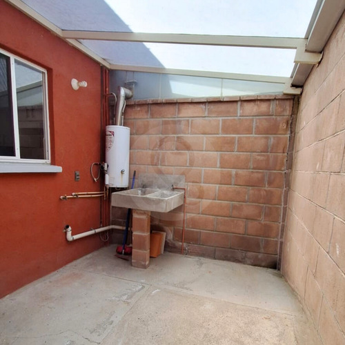 Casa En Condominio En Venta En Calimaya