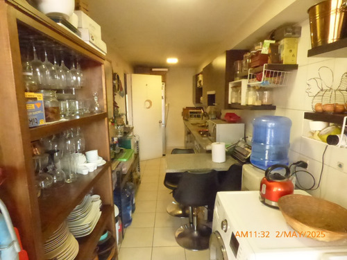 Amplio Depto 2d Y 2 B Mas Estac Y Bodega En Walker Martinez