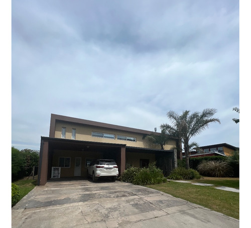Remanso | 5 Dorm | 6 Baños | Lote 1150m2 | 360m2 | Financio