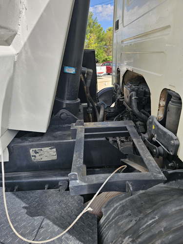 Scania P310 6x4 Camión Volcador Año 2008 Rentaltrucks Vial
