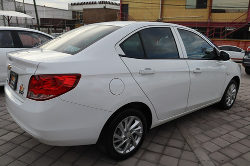 Imagen 5 de 15 de Chevrolet Aveo Lt Manual 2020