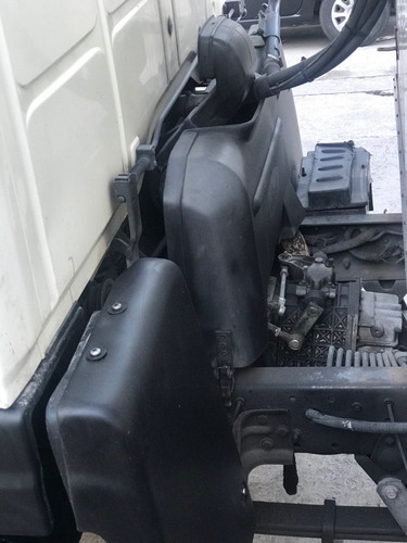 Camion Ford Cargo 915e 2007
