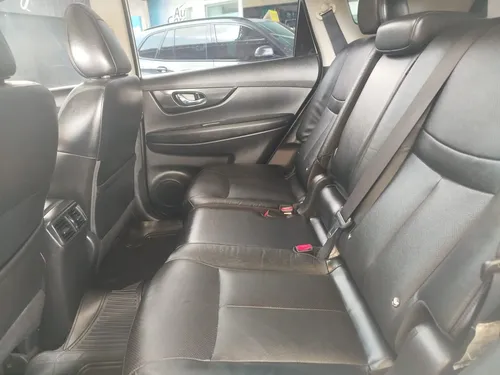 Nissan X-Trail 2.5 Exclusive