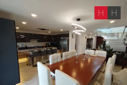 Casa En Venta En Lomas De Angelopolis