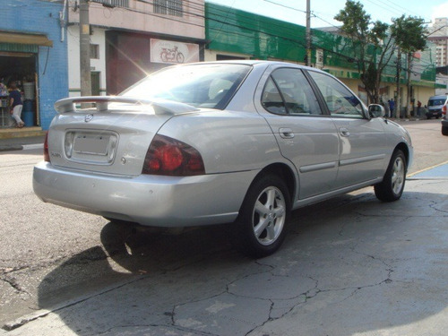 Nissan Sentra 1.8 16v Gxe 4p