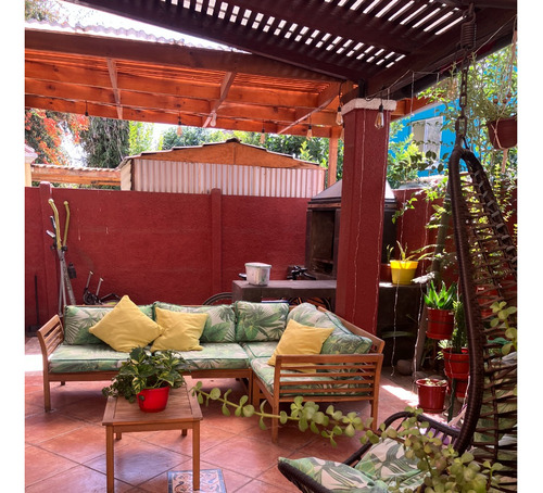 Vende Casa Comuna Maipu / Condominio / Excelente Plusvalia