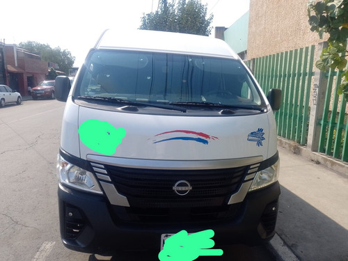 Nissan Urvan 2.5 Panel Ventanas Amplia Mt