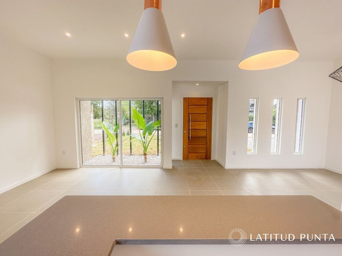 Imagen 15 de 30 de Casa En Piedras Del Chileno - Punta Del Este