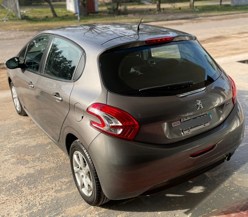 Imagen 3 de 4 de Peugeot 208