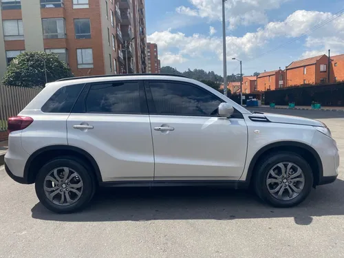 Suzuki Vitara Luve, Modelo 2022, Placa Terminada En 8, No Ti
