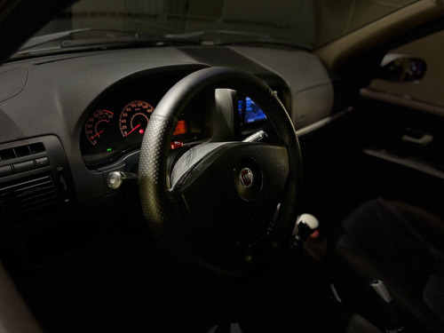 Fiat Siena 1.4 Elx Tetrafuel 4p Tetra-combustible