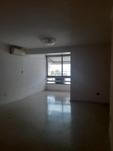 Imagen 9 de 12 de Apartamento En Venta Residencias Leopoldo
