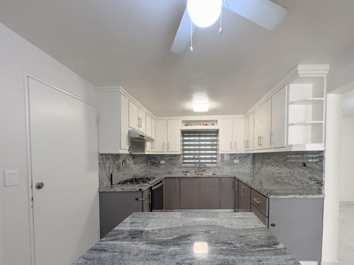 Hermosa Casa En Renta Completamente Equipada, Ubicada Al Poniente De La Ciudad