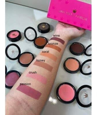 Imagem 3 de 3 de Kit Blush Cremoso E Gloss Ana Paula Marçal - Passion