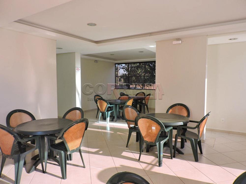 Imagem 2 de 10 de Apartamentos - Ref: V99011