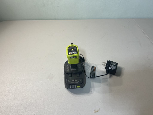 Ryobi One + P119 Cargador Y Batería 2 Ah (Usado)