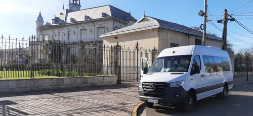 Buses Y Combis Para Viajes Y Turismo