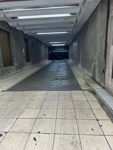 Venta Cochera 12m2 Laprida Y Av. Santa Fe Recoleta