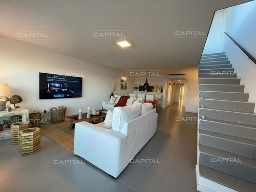 Imagen 4 de 30 de Excelente Penthouse De 2 Dormitorios Frente Al Mar - Punta Del Este Brava