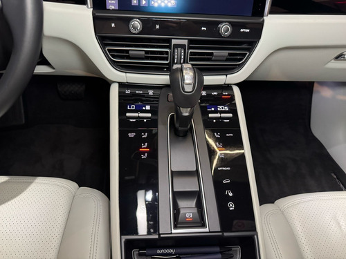 Porsche Macan 2.0 Turbo