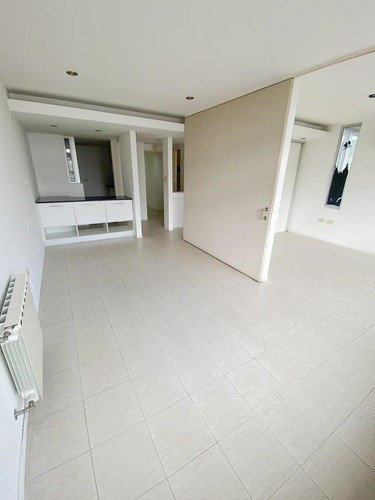 Imagen 10 de 14 de Departamento En Venta - La Plata