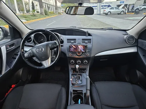 Bonito Mazda 3 Sport Gt 2012