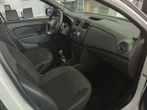 Renault Logan LIFE
