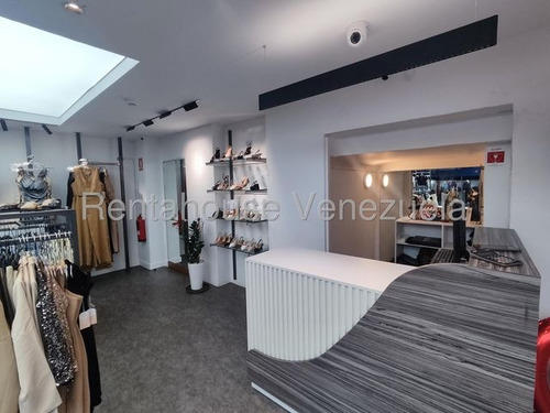 Rm Comercial En Alquiler En Chuao, Distrito Metropolitano
