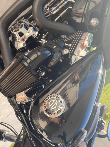 Harley Davidson Breakout