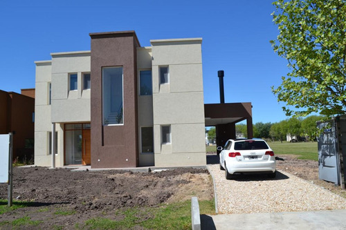 Casa En Haras Del Sur Ii
