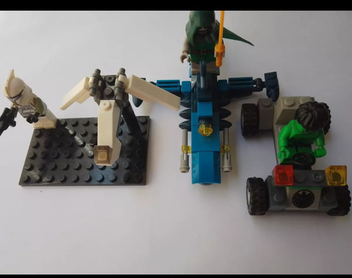 Lego Vehículos Dos A Elección Con Minifiguras Lego 16 Personajes En Vehiculo (Usado)